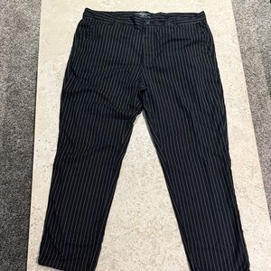 Forever 21 Men's Black Striped Dress Pants